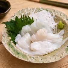 Squid Sashimi (3 pcs)