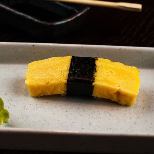 Tamago Nigiri (2 pcs)